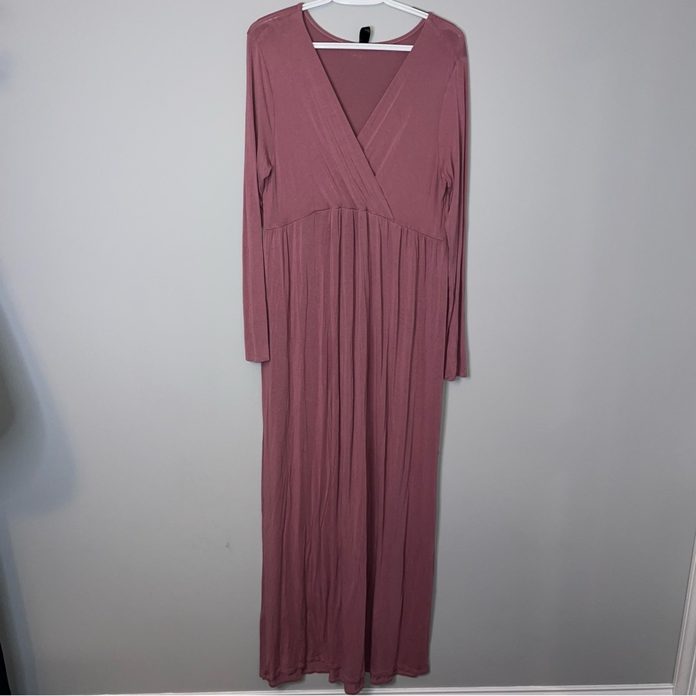 Elegant Mauve Long Sleeve Dress